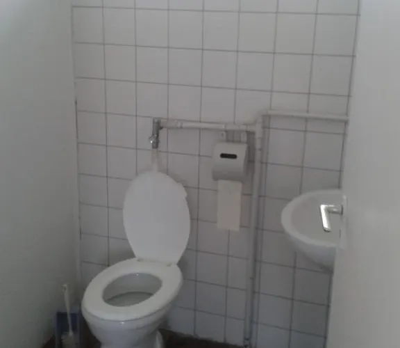 Konukevi Sakaltanya Sorozo- Borozo Pihenohaz Vének